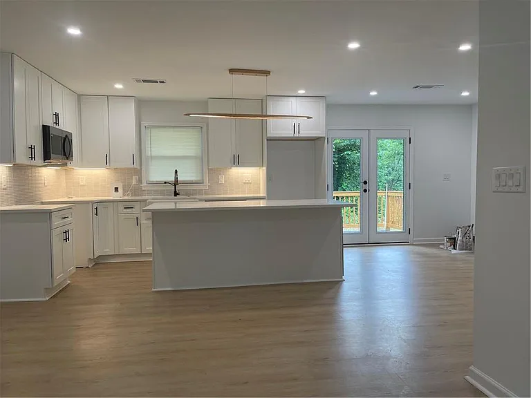 500 Hutchens Rd SE — Photo 20