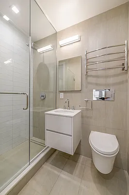 Rented by REAL New York | media 31