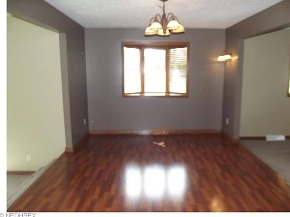 5th image of 116 Southdale Blvd