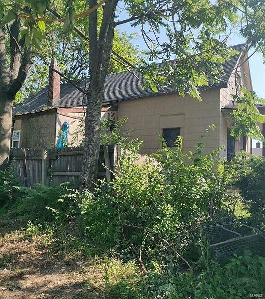 2nd image of 5011 Davison Ave