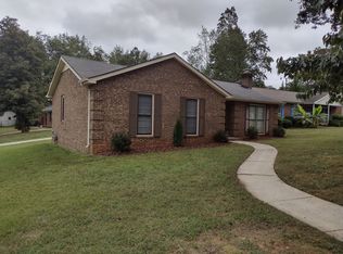 9720 Stillwater Ln, Charlotte, NC 28227