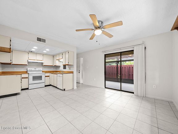 5th image of 44 Piney Branch Way APT A