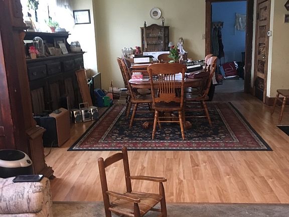 3rd image of 2104 Washington Ave