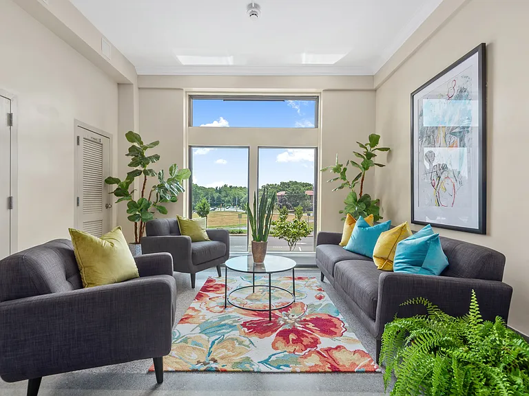 Historic SoHo Lofts — Photo 4