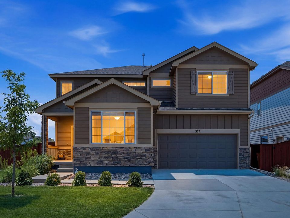 1st image of 375 Aurelia Dr