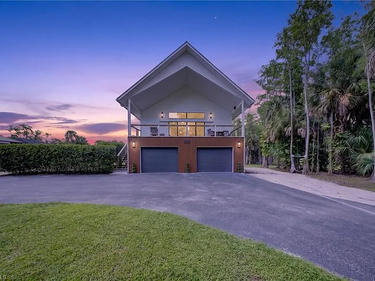 5191 Coral Wood Dr — Photo 1