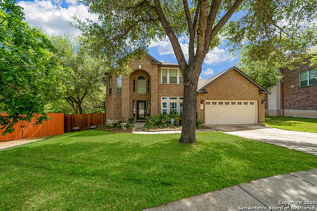 1st image of 4 Willow Heights Dr