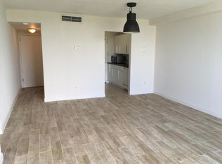 2000 NE 135th St APT 710, North Miami, FL 33181