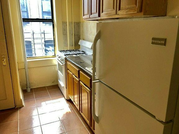 3rd image of 545 W 146th St APT 34