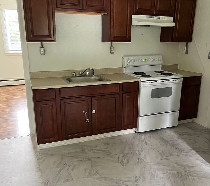 1st image of 736 Gino Merli Dr