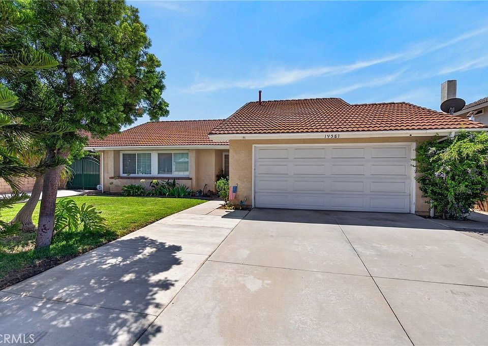 1st image of 19587 Tangelo Dr