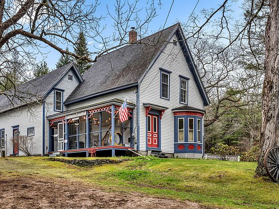 3rd image of 98 Hog Bay Road