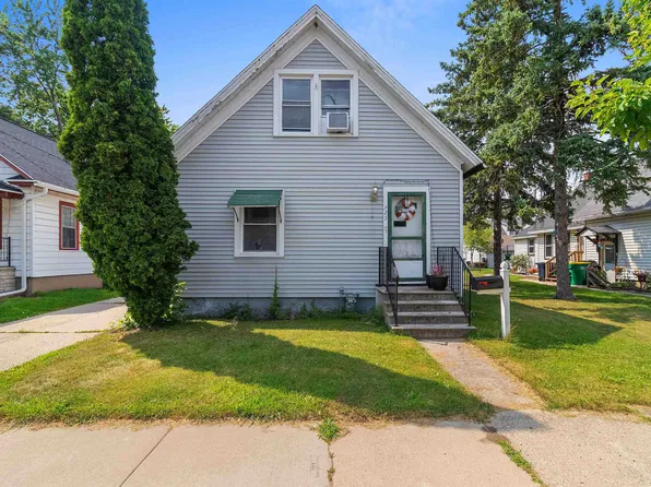 725 Saint George St, Green Bay, WI 54302