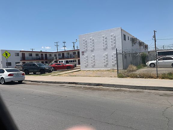 4th image of 911 S Mesa St