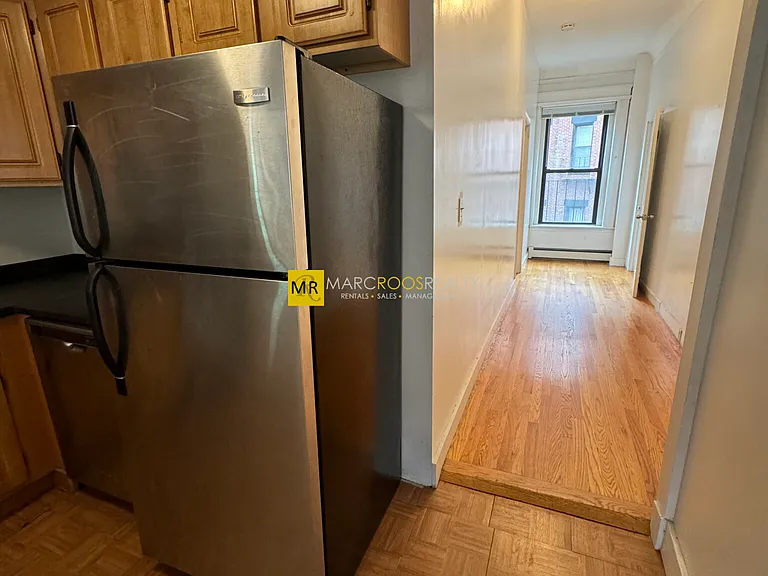 587 Beacon St #2B — Photo 7