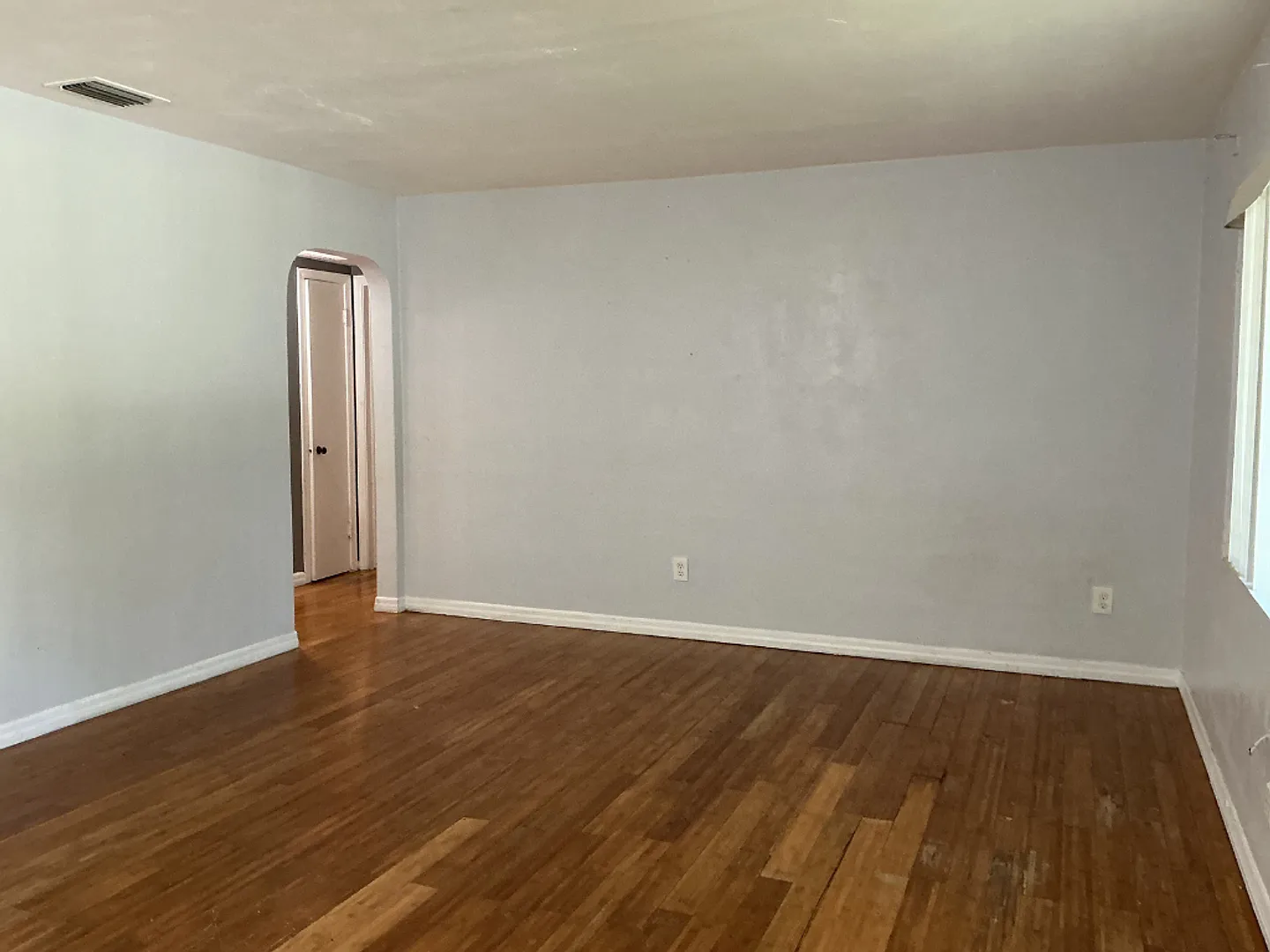 Single-Family Home | 3 Bedrooms | 2 Bathrooms — Photo 3