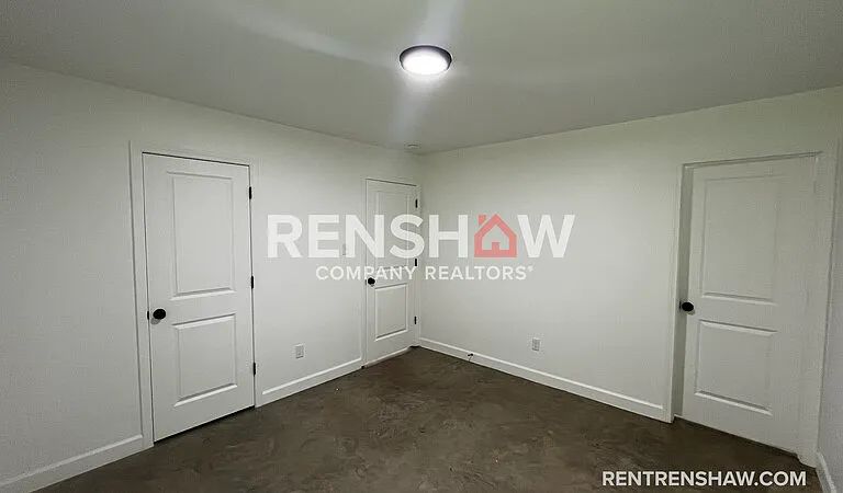 315 Glencoe Rd — Photo 6