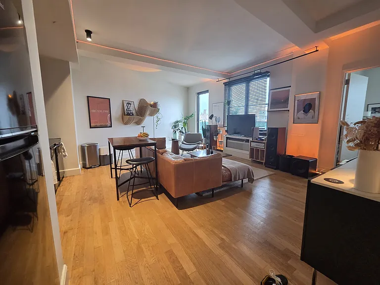 487 Keap St #603 — Photo 4