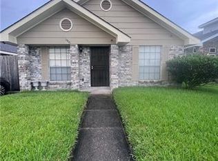 1917 Gladstone Dr, Marrero, LA 70072