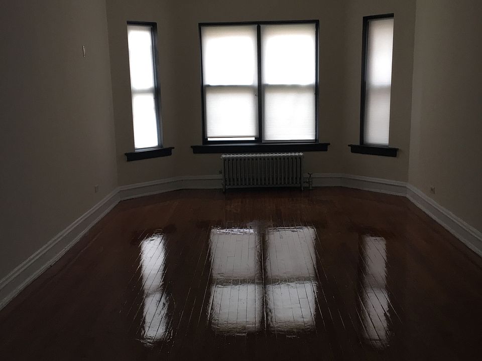 1st image of 7949 S Drexel Ave APT 3C