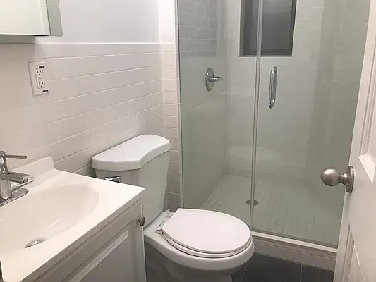 Rented by AD Real Estate Investors | media 16