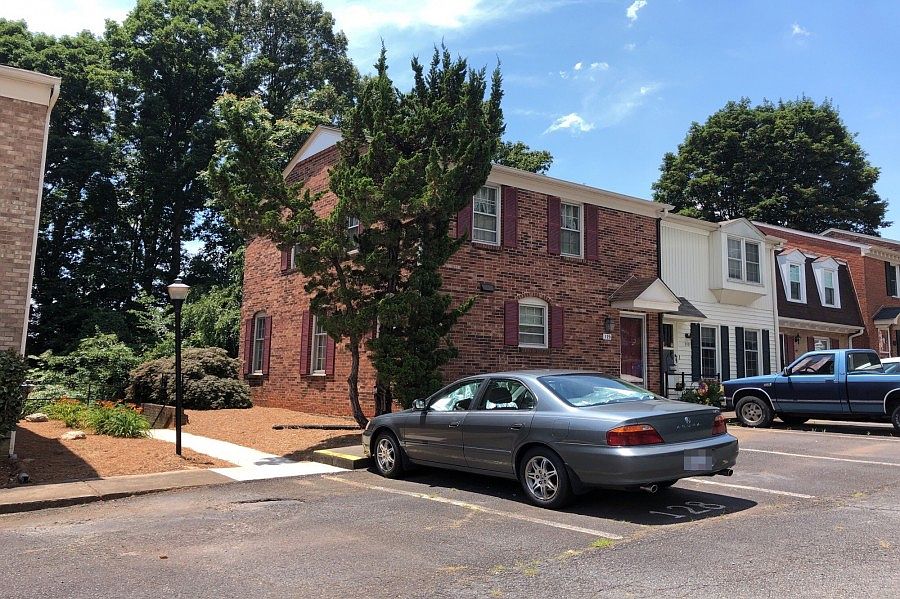 130 Charlestowne Cir Winston Salem NC 27103 Zillow