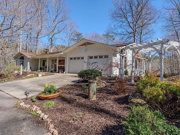 4th image of 1316 Junaluska Rd