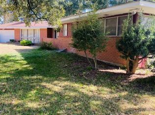 109 Pecan St, Prairie View, TX 77445