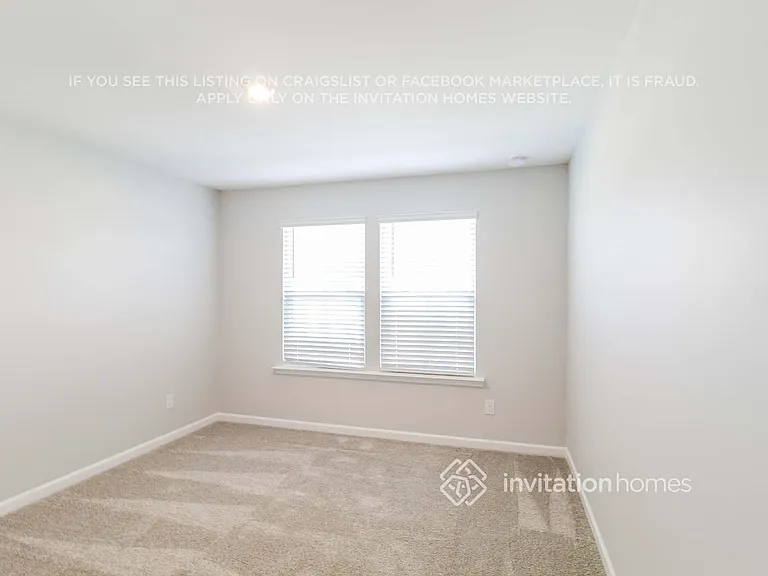 2102 Blackbird Cir — Photo 12
