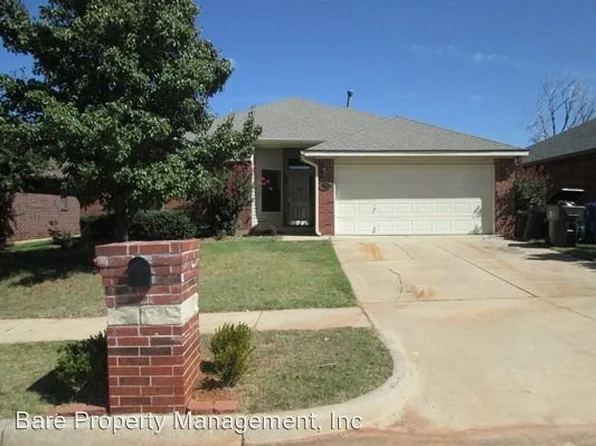 1913 Old Central Dr, Norman, OK 73071