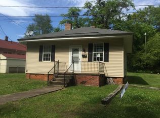 8 River St, Greer, SC 29365