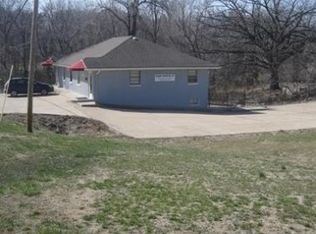 9500 E 55th St, Raytown, MO 64133