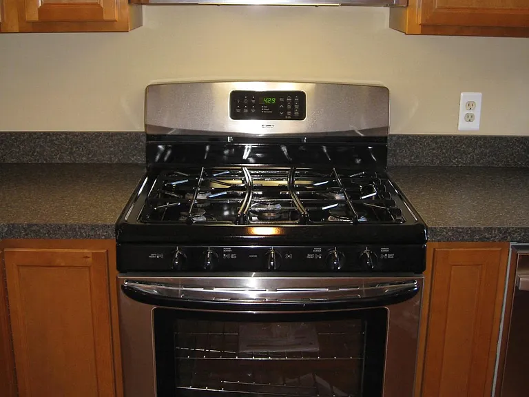 811 Hollins St #3 — Photo 3