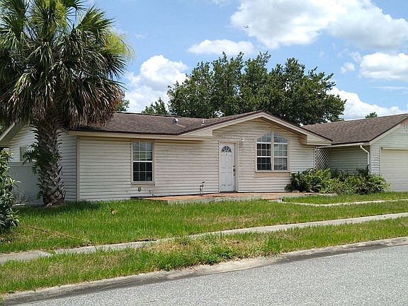 3rd image of 881 Crows Bluff Ln