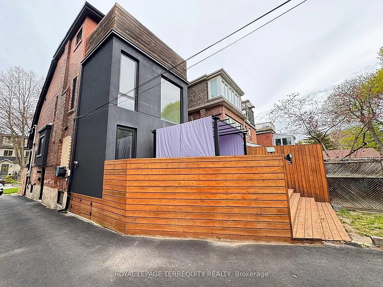 67 Gormley Ave — Photo 34