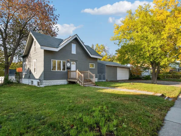 4 Winona St W, Saint Paul, MN 55107
