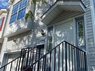 483 Jelliff Ave, Newark, NJ 07112