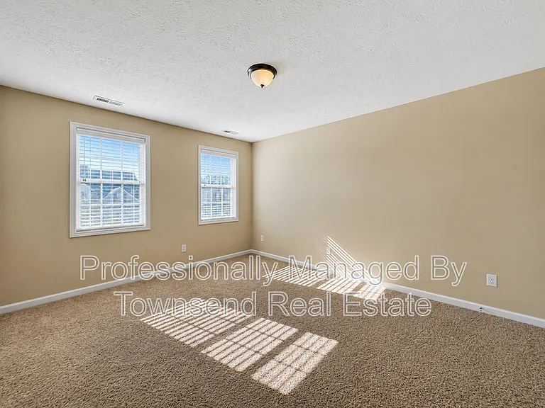 4211 Cherry Hill Ln — Photo 13