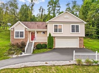 160 Sassafras Dr, Washington, PA 15301