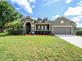 501 Crowned Eagle Ct, Valrico, FL 33594