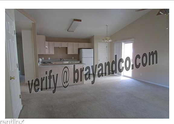 3rd image of 2529 Shetland Dr #A