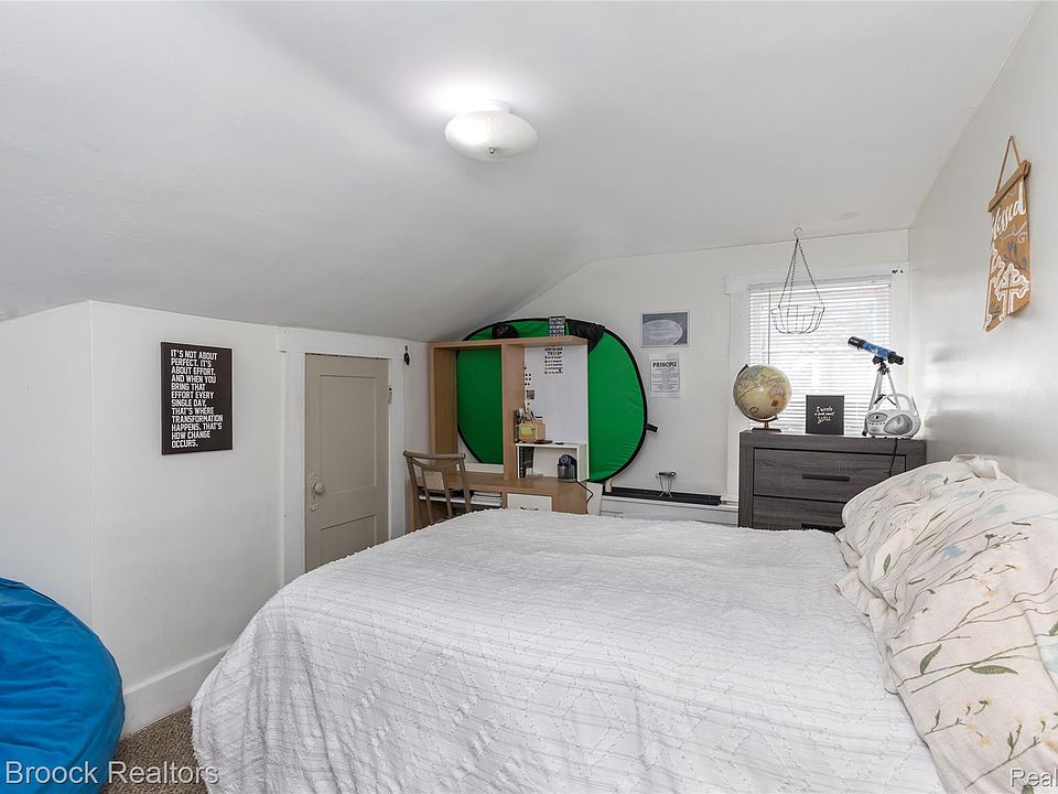 401 Pingree Blvd, photo 22