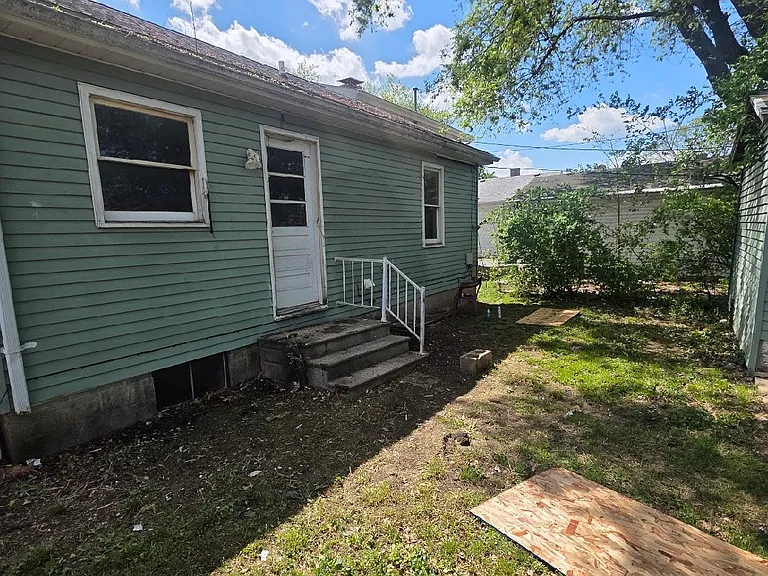 2448 E Wood St — Photo 6