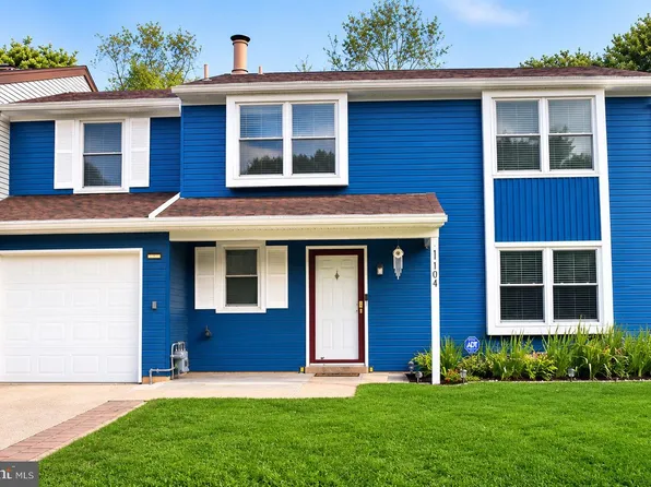 904 Westerly Dr, Marlton, NJ 08053