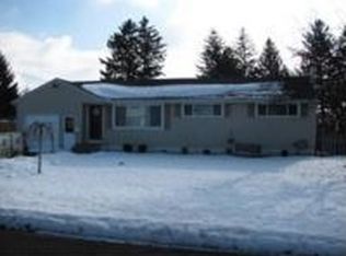 104 Walton Rd, North Syracuse, NY 13212