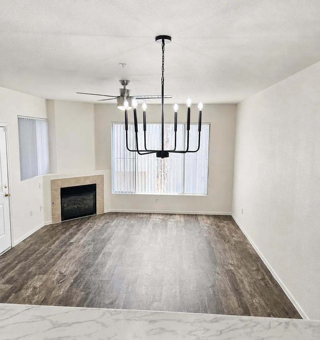 1 bed, 743 sqft, $1,325 — Photo 4