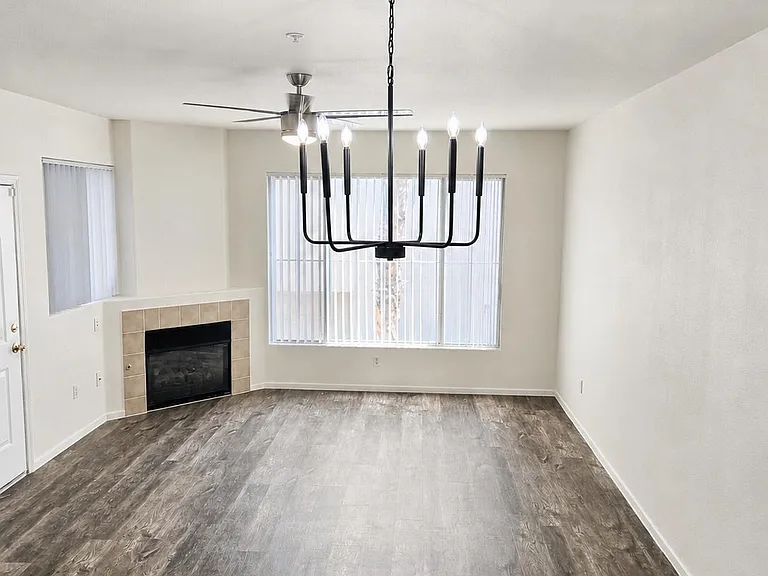 7115 S Durango Dr #202 — Photo 4