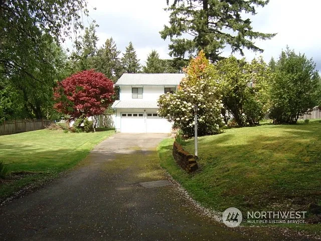 1625 SE Auburn Street photo 1