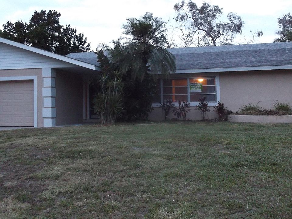 1st image of 2563 Waneta Dr