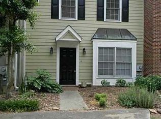 587 Saint James Cir, Hudson, MA 01749
